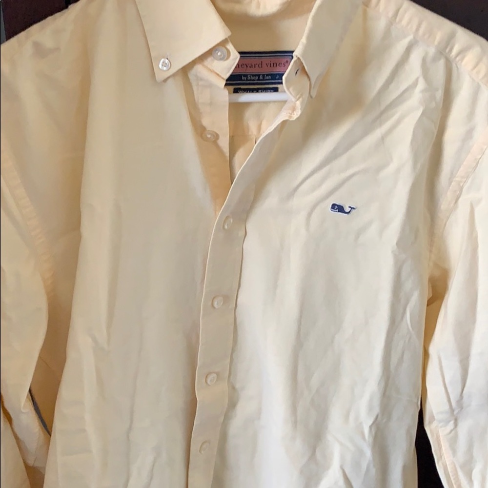 Men’s Vineyard Vines Button Down